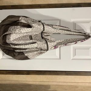 Thirty-one, soft beige color animal print large weekend bag,excellent condition